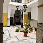 Puerta Carmona