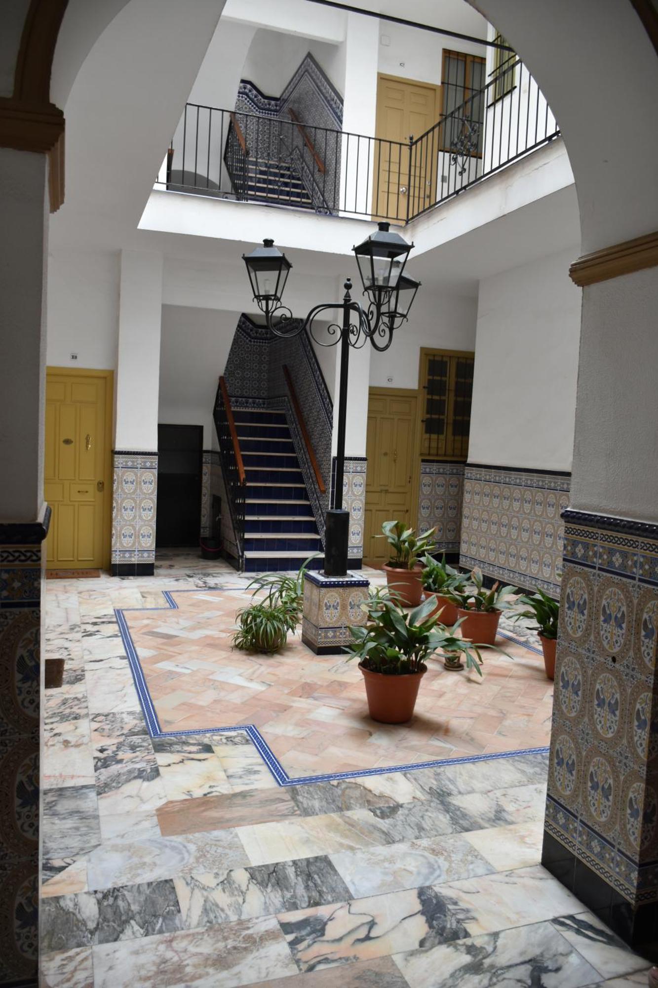 Puerta Carmona Sevilla